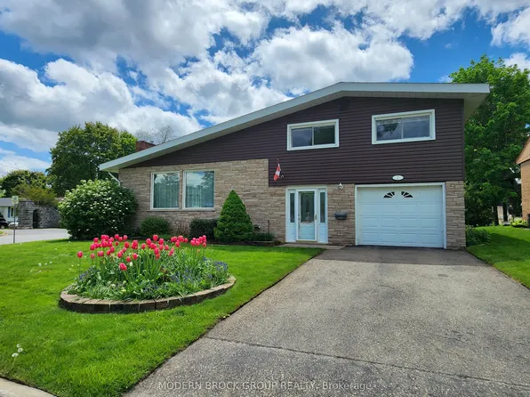 2 Woodlawn Pl, Brockville, ON K6V 2Z2