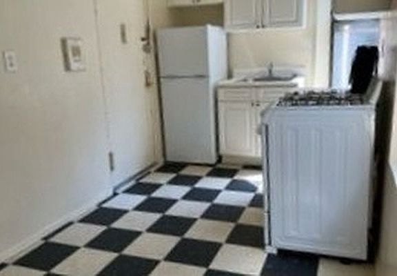 5th image of 91 Bedford St APT 4RS