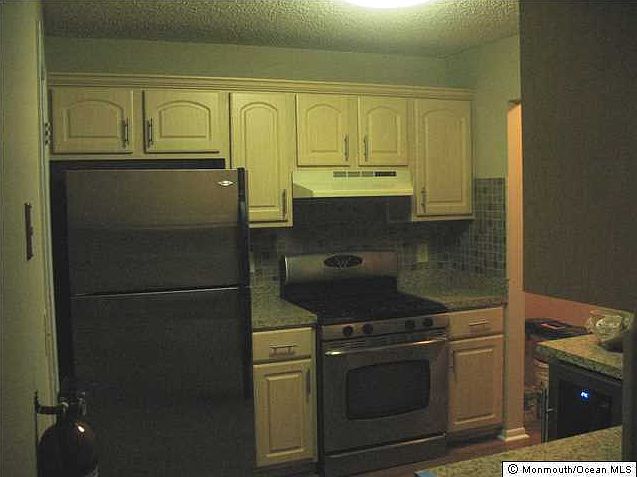 2nd image of 334 Sunshine Ct