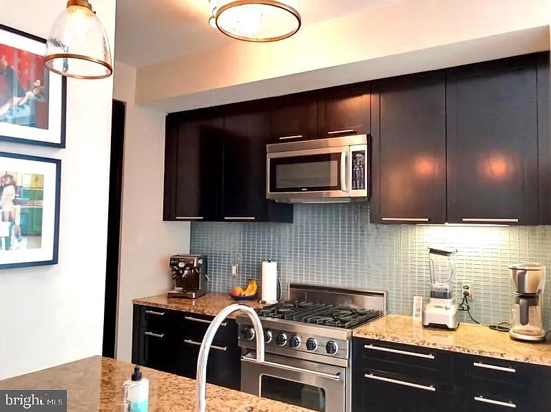 Residence At The Ritz Carlton — Photo 2