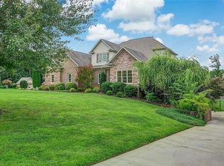 4430 Timberfield Dr, Pfafftown, NC 27040