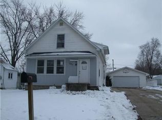 1351 21st Ave SW, Cedar Rapids, IA 52404