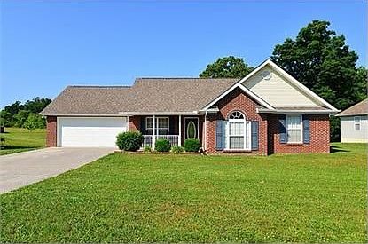 1st image of 981 Mossy Grove Ln