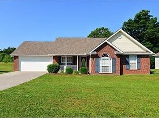 981 Mossy Grove Ln, Maryville, TN 37801