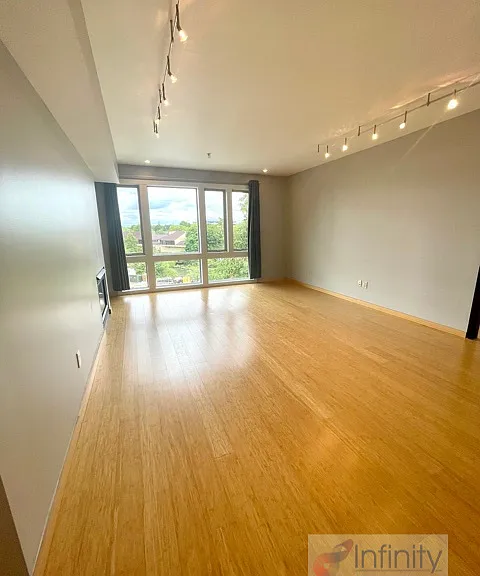 12600 SW Crescent St #308 — Photo 5