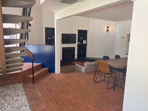 5th image of 5911 Newman Ct Unit 3