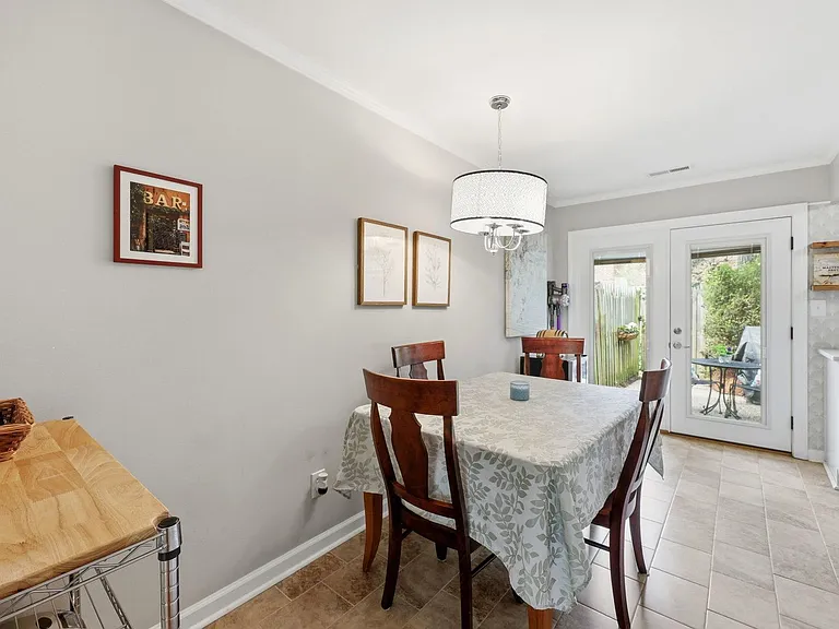 3733 Yorktown Pl — Photo 29