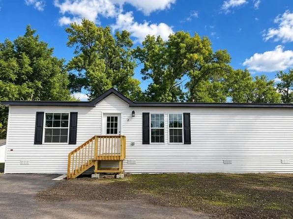 215 McKay Ave N #2, Alexandria, MN 56308