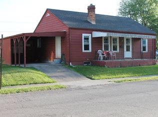 697 3rd St, Logan, OH 43138
