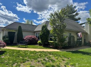 13 Jasmine Ln, Freehold, NJ 07728