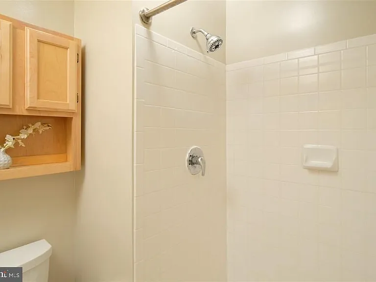 1308 Clifton St NW #217 — Photo 34