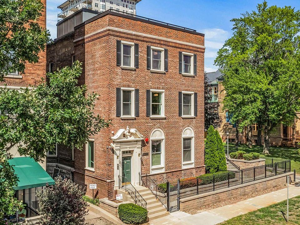 1042 E Juneau Ave, Milwaukee, WI 53202 Zillow