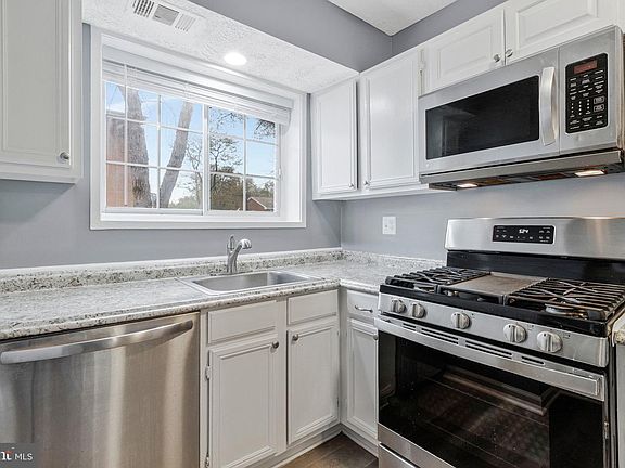 5th image of 5613 Franconia Rd APT 103