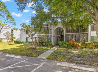 1281 Pine Ridge Cir E APT A2, Tarpon Springs, FL 34688