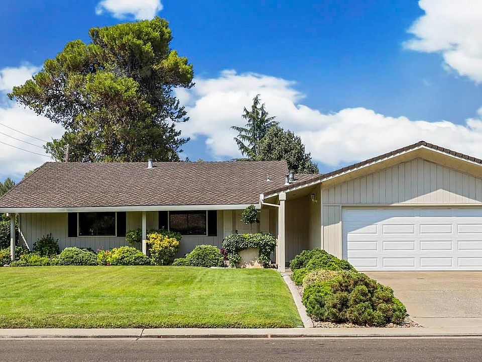1st image of 1369 Elkhorn Dr