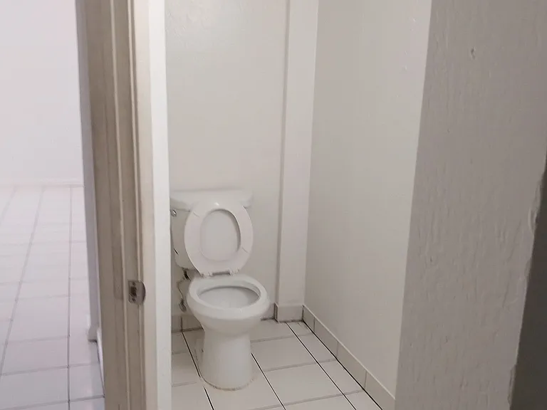 313 Raymond St #3 — Photo 6