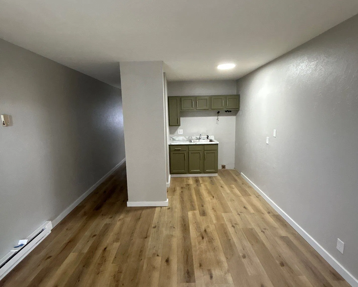 1101 E Bronson — Photo 3