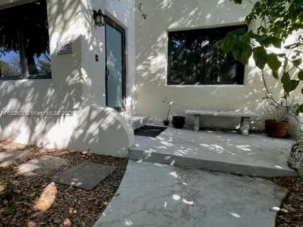 1845 SW 17th St, Miami, FL 33145