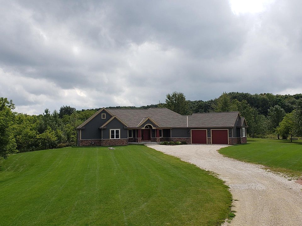 1st image of 4433 Fond Du Lac Dr
