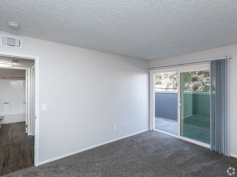 Peachwood Apartments — Photo 4