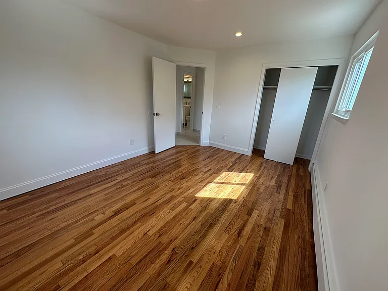 219 Cliff St #1 — Photo 13