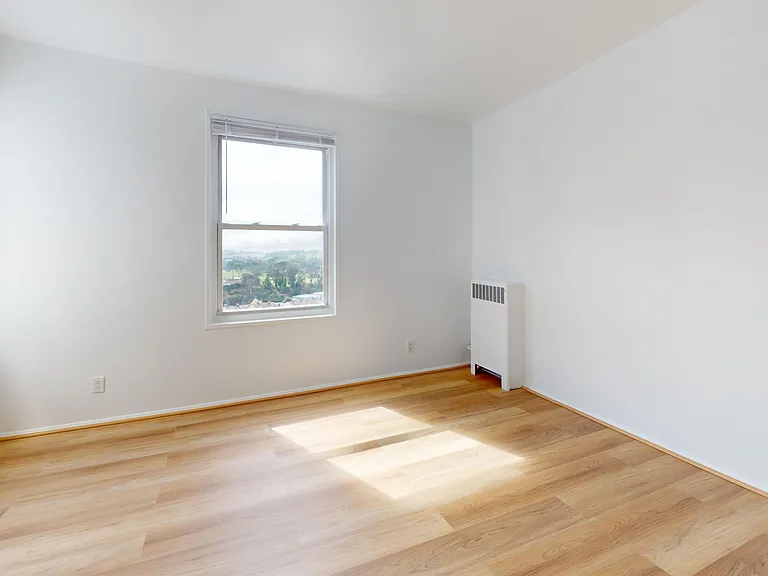 Parkmerced Apartments — Photo 98
