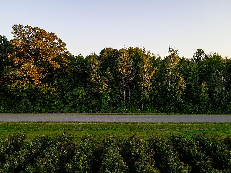 16th Ave, Grand Junction, MI 49056 Zillow