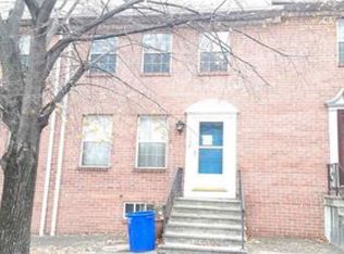 1328 N 6th St, Harrisburg, PA 17102