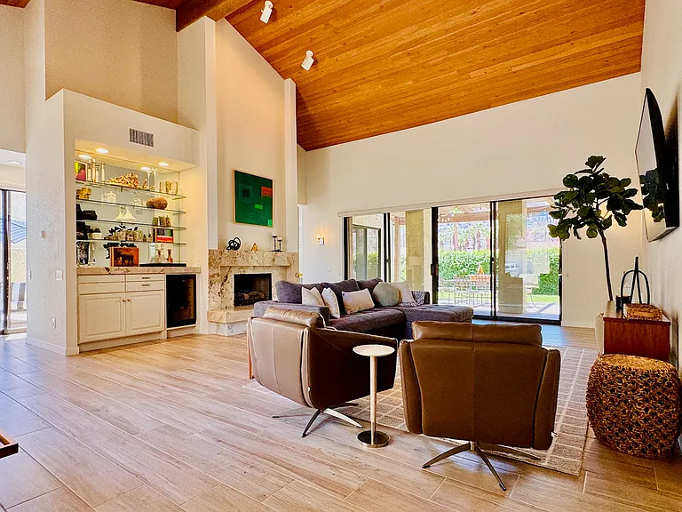 49435 Avenida Club La Quinta — Photo 10