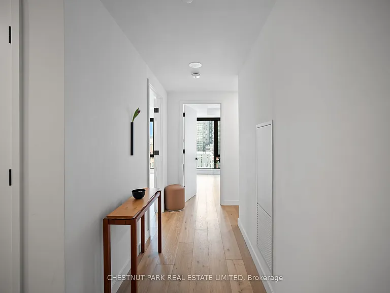 505 Richmond St W #1216 — Photo 5
