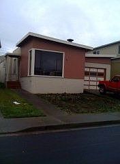 1st image of 39 Eaton Ave