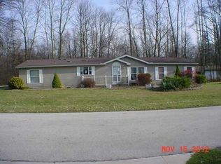 3377 E Woodland Dr, Bay City, MI