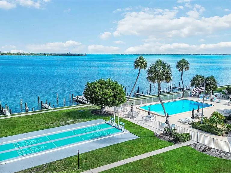 765 John Ringling Blvd #5 — Photo 30