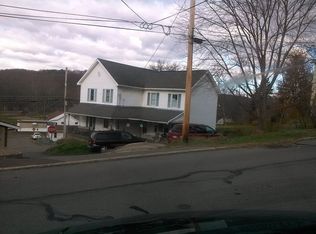 100 Walnut St, Catawissa, PA 17820