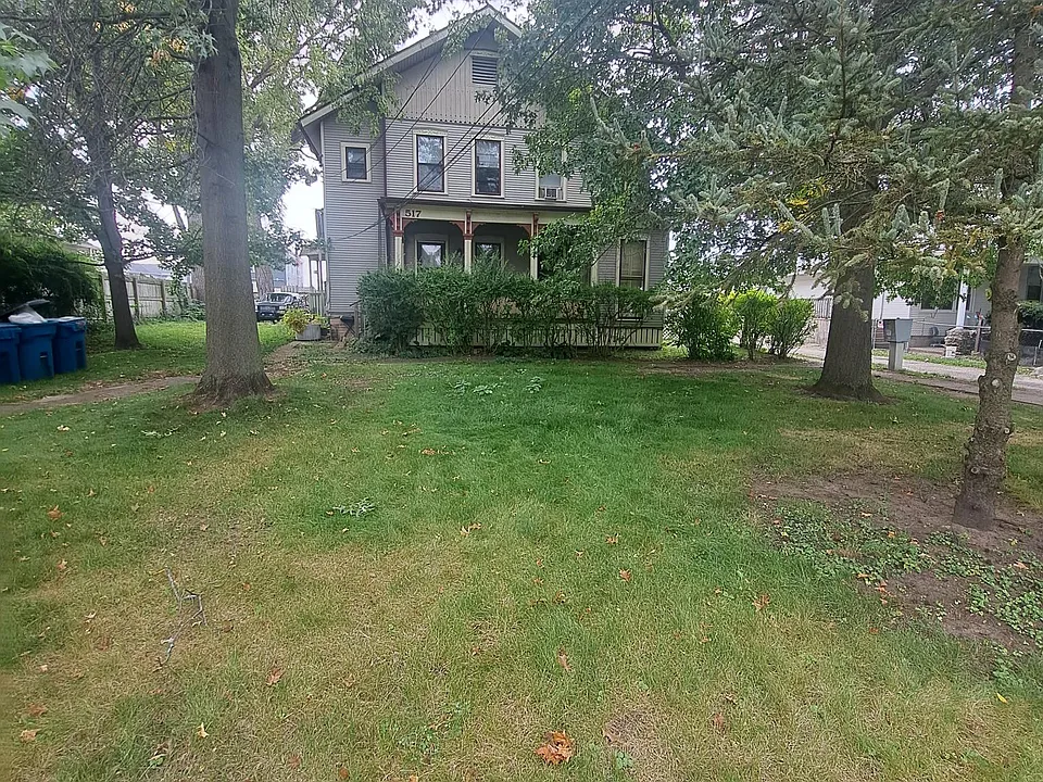 519 Lincolnway E #1A