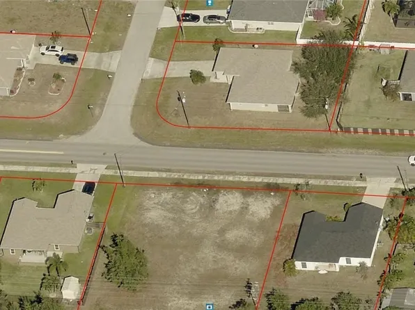 1828 SW 32nd St, Cape Coral, FL 33914