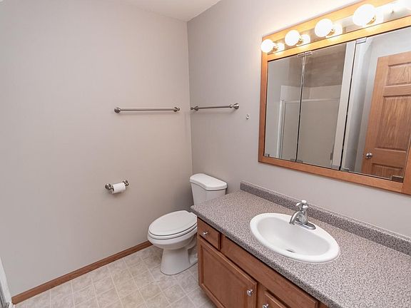 4th image of 520 Windstone Dr Unit 307