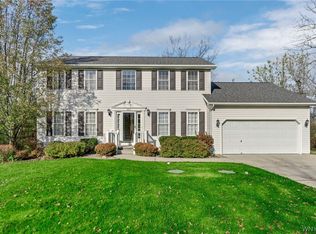 2615 Love Rd, Grand Island, NY 14072