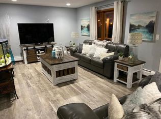 3582 Koenigs Point Rd, Auburn, NY 13021