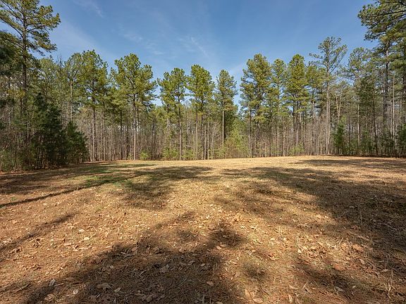 2nd image of Lakeside Rd #11