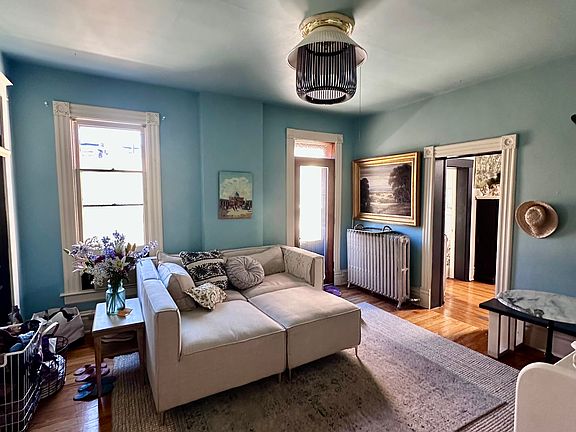 3rd image of 3305 W Hayward Pl APT 4