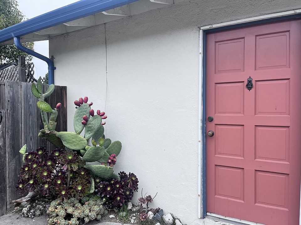 1st image of 2035 Halterman Ave