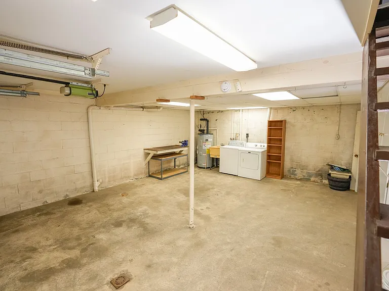 1308 S Mount Joy St — Photo 32