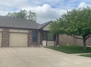 5121 Sherman St, Lincoln, NE 68506