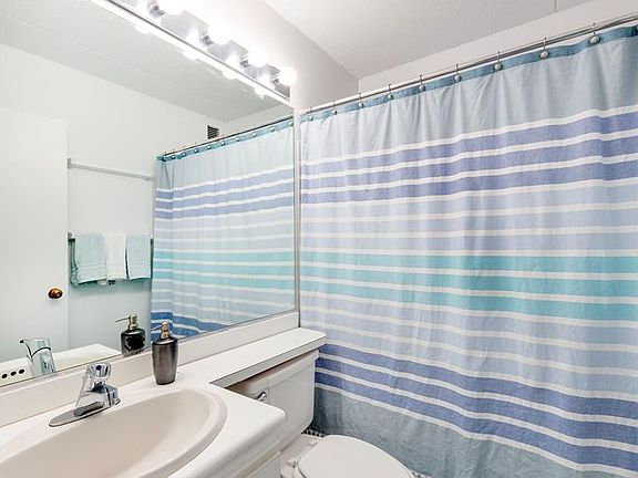 5th image of 300 Cathedral Pkwy #11H