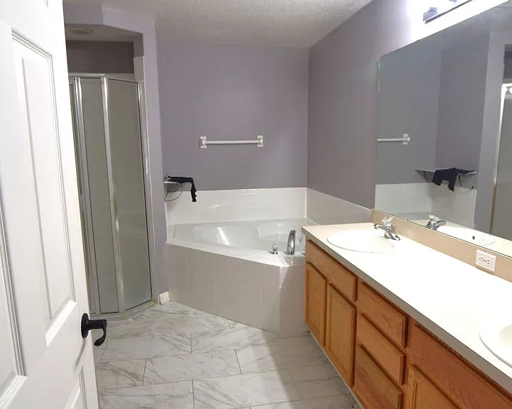 500 Lake Charles Dr — Photo 23