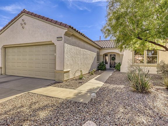 3rd image of 3023 Stratmoor Hills Ave