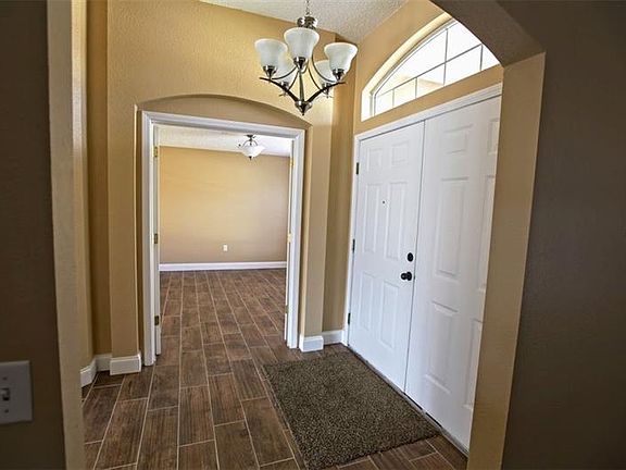 2nd image of 1761 James Pointe Dr