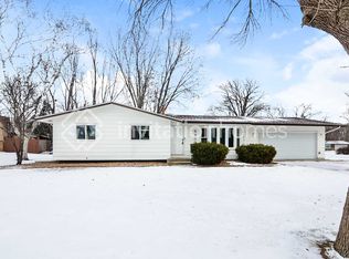 5300 81st Ave N, Brooklyn Park, MN 55443