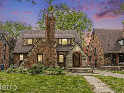 18950 Oak Dr, Detroit, MI, 48221